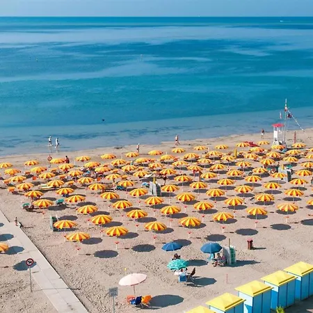 Chic Retreat For Your Holidays In * Grado