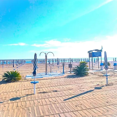 شقة Chic Retreat For Your Holidays In غرادو